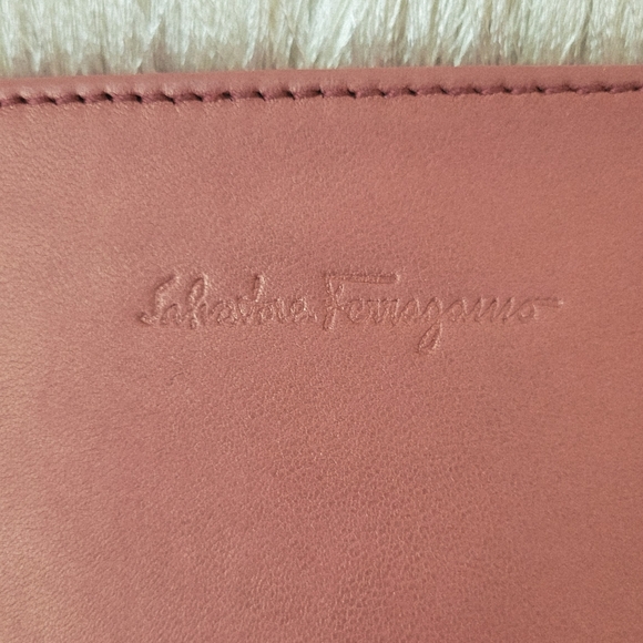 Ferragamo Leather Baguette - Picture 3 of 15